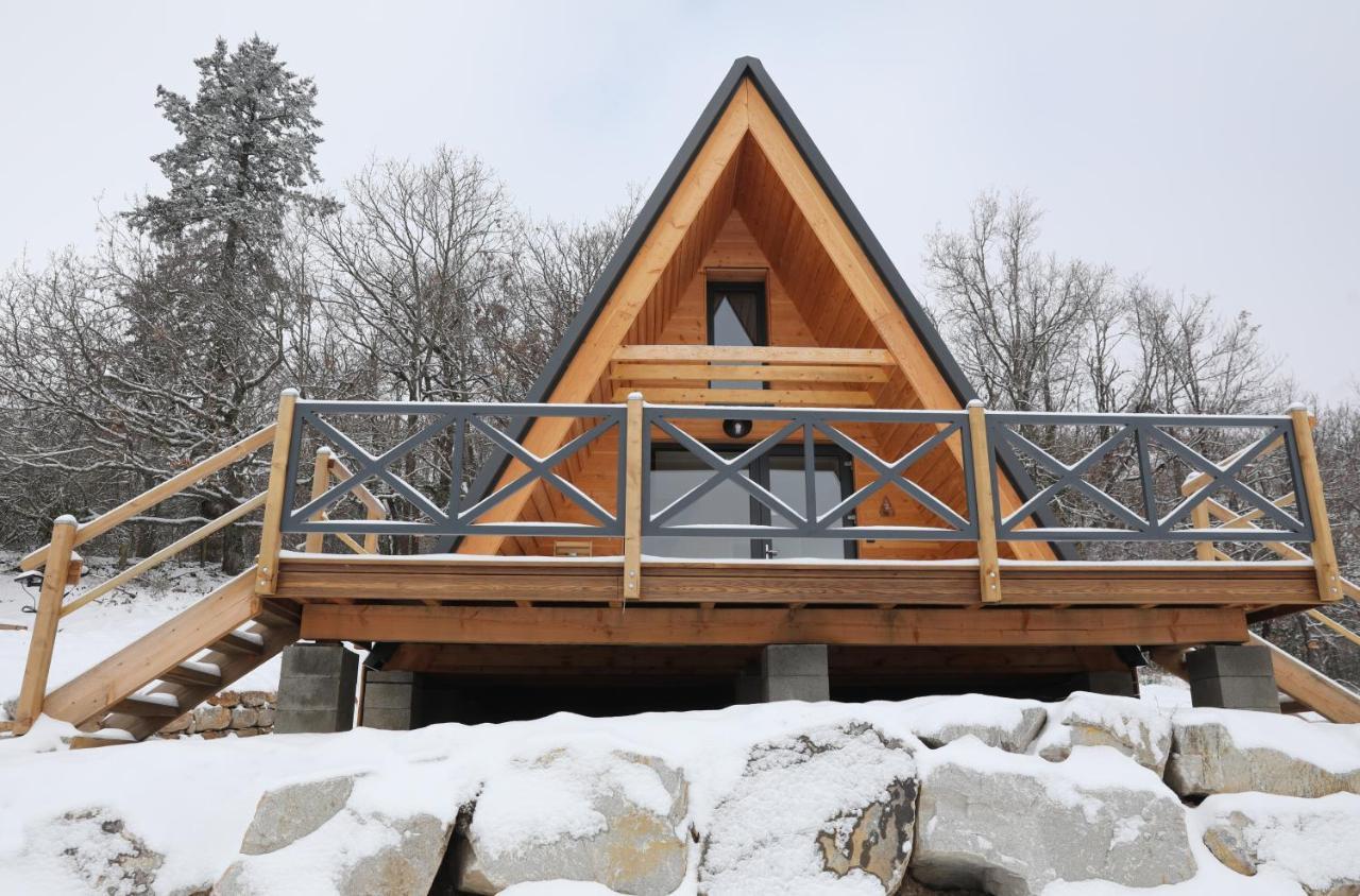 O Tipi Lodge Saint-Christo-en-Jarez Exteriér fotografie